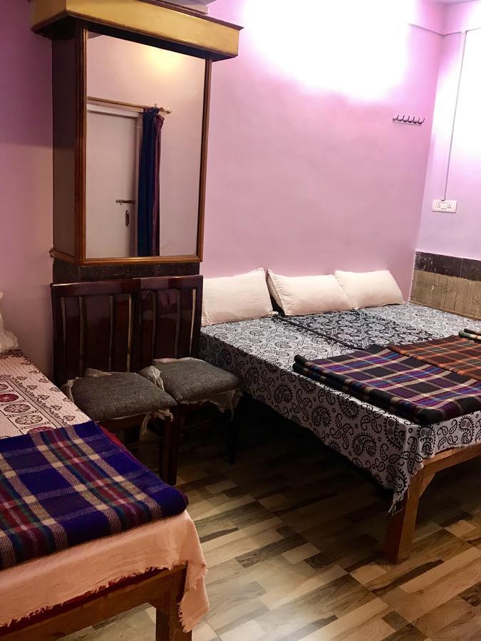Golden Lodge Варанаси Экстерьер фото